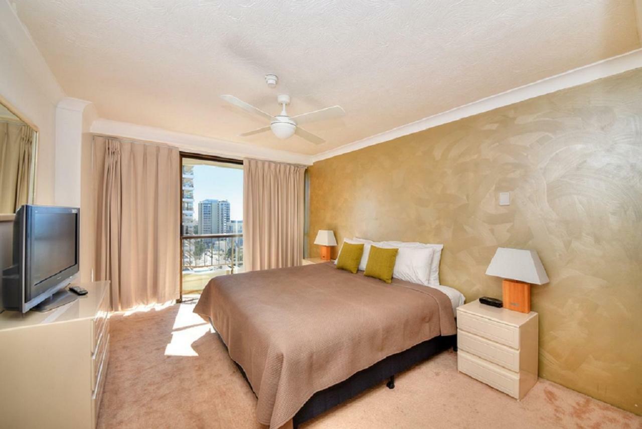 Bougainvillea Gold Coast Holiday Apartments Kültér fotó