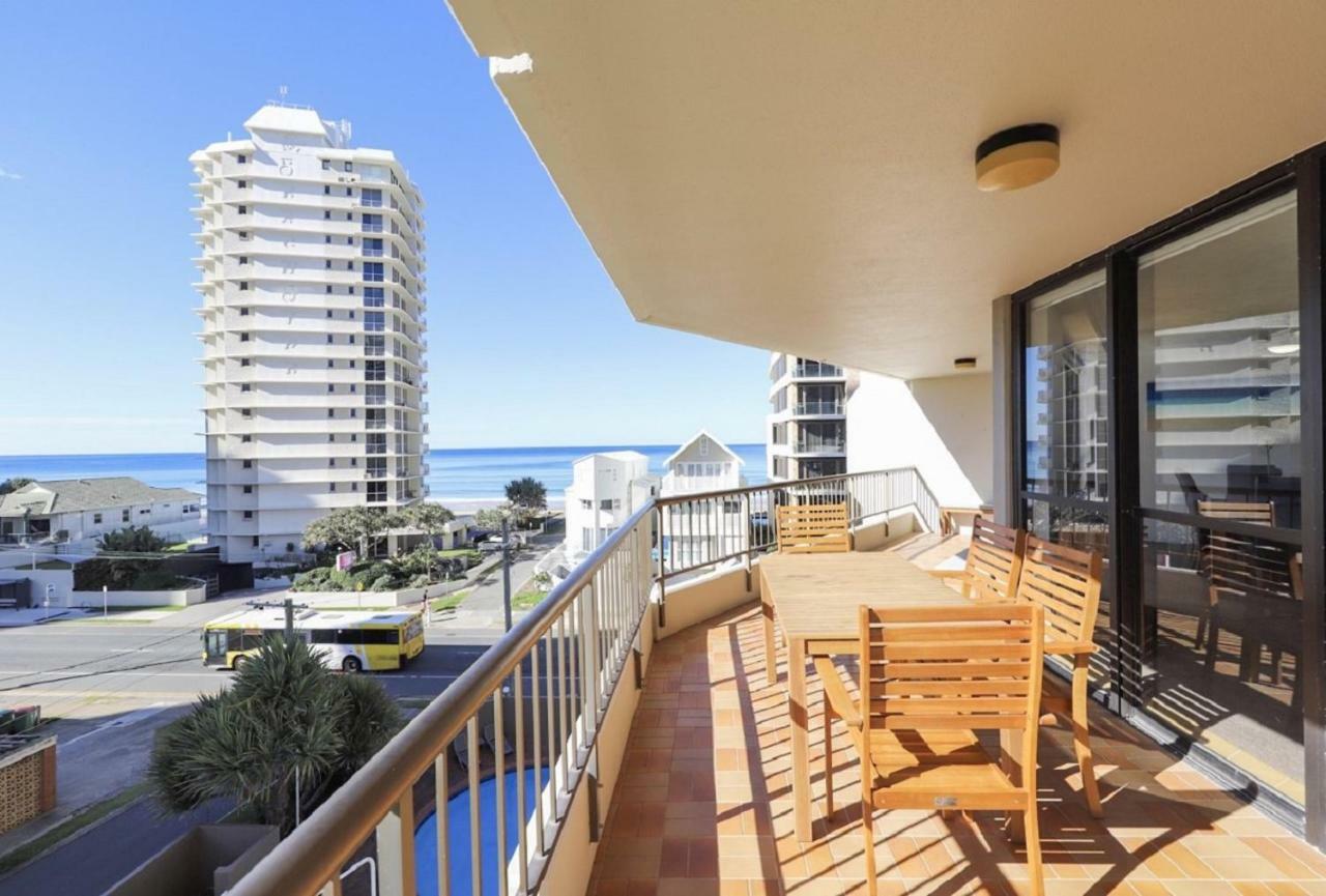 Bougainvillea Gold Coast Holiday Apartments Kültér fotó